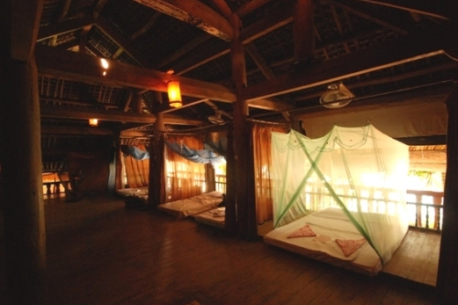 Trekking Tour: Thac Ba Lake to Lam Thuong Valley 3 Days - Authentic Northern Vietnam